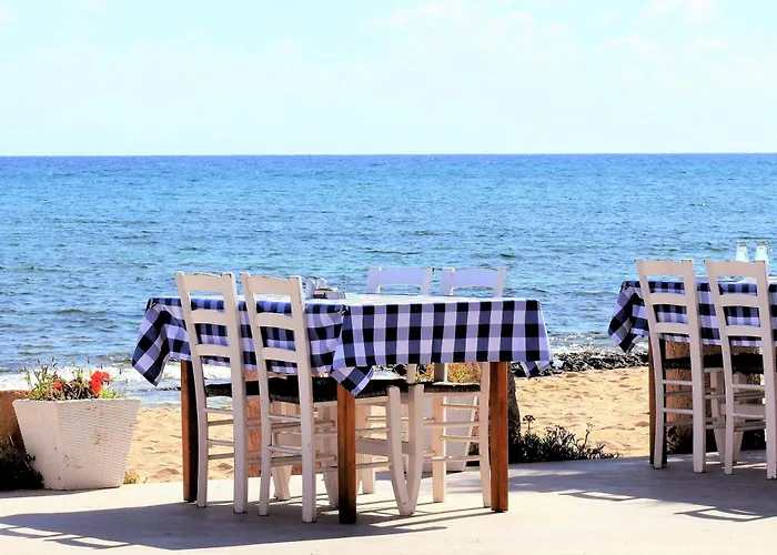 Naxos Cental Double Semi Basement Private Balcony 200m From Vila Naxos City