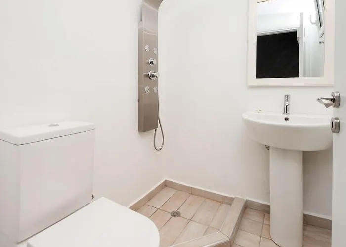 Naxos Cental Double Semi Basement Private Balcony 200m From Naxos City