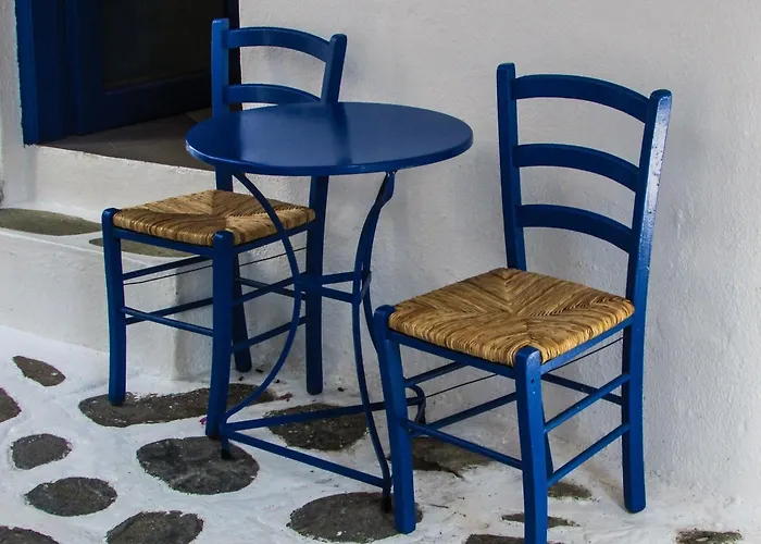 Vila Naxos Cental Double Semi Basement Private Balcony 200m From Naxos City