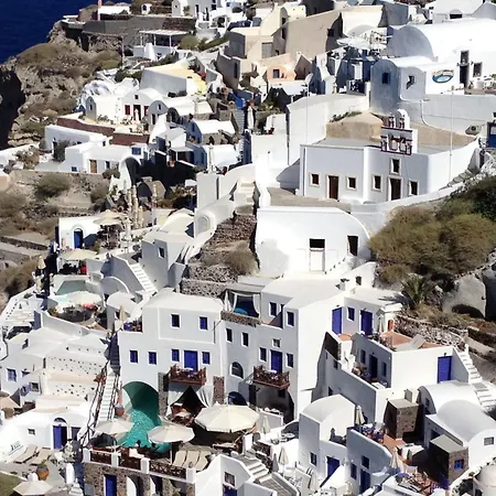 Naxos Cental Double Semi Basement Private Balcony 200m From Villa