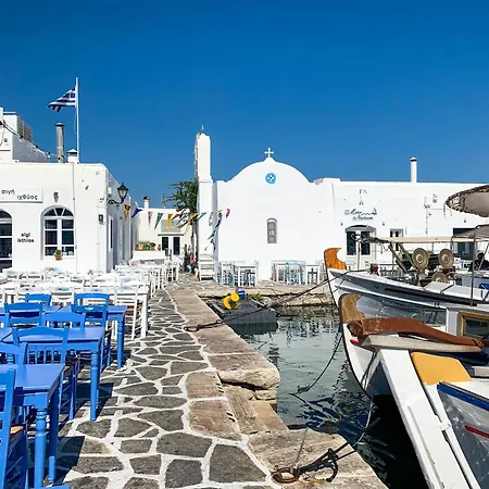 Naxos Cental Double Semi Basement Private Balcony 200m From