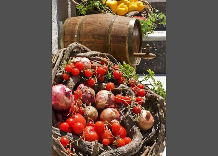 Villa Naxos Cental Double Semi Basement Private Balcony 200m From *